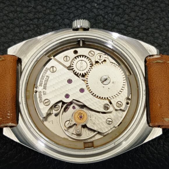 Oris Men's Silver and Tan Watch - Picture 9 of 9